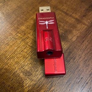 AudioQuest - DragonFly Red USB DAC/Headphone Amplifier